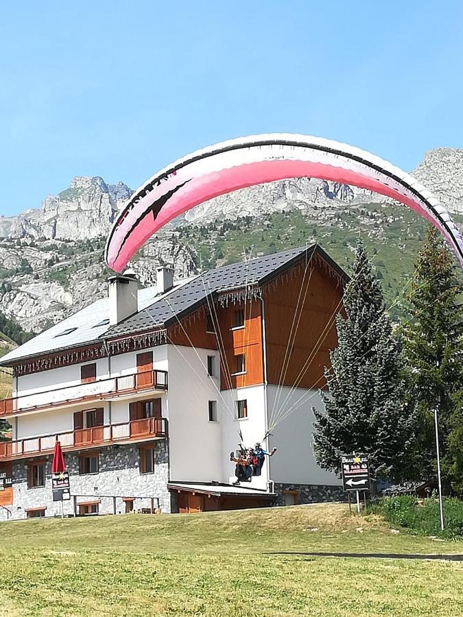 Chalet Prestige Beausoleil - Vue Panoramique Saint-Sorlin-dʼArves Extérieur photo